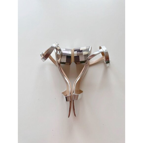 GIANVITO ROSSI Silver Leather Mirrored Block Heel Wraparound Sandals, Size 40 - Picture 10 of 13